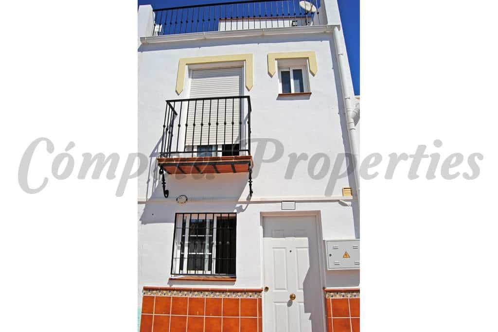 1 soveværelse Lejlighed til leje i Torrox - € 590 (Ref: 8933449)