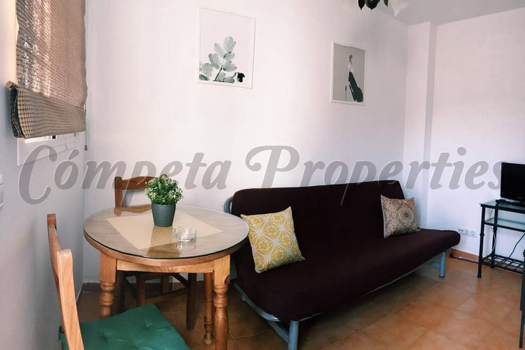 1 soveværelse Lejlighed til leje i Torrox - € 590 (Ref: 8933449)