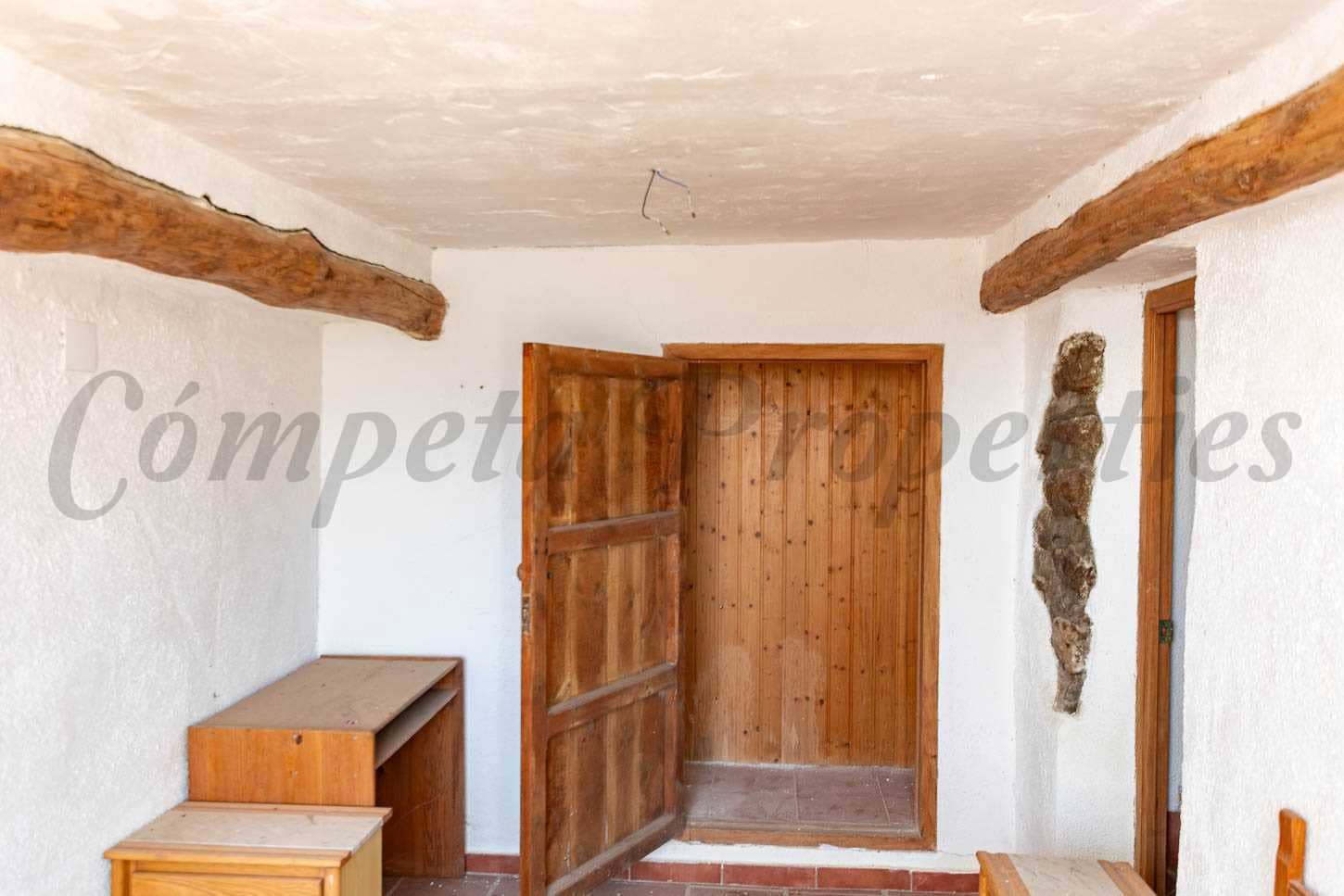 16 soveværelse Hotel til salg i Granada by med swimmingpool garage - € 360.000 (Ref: 8933459)