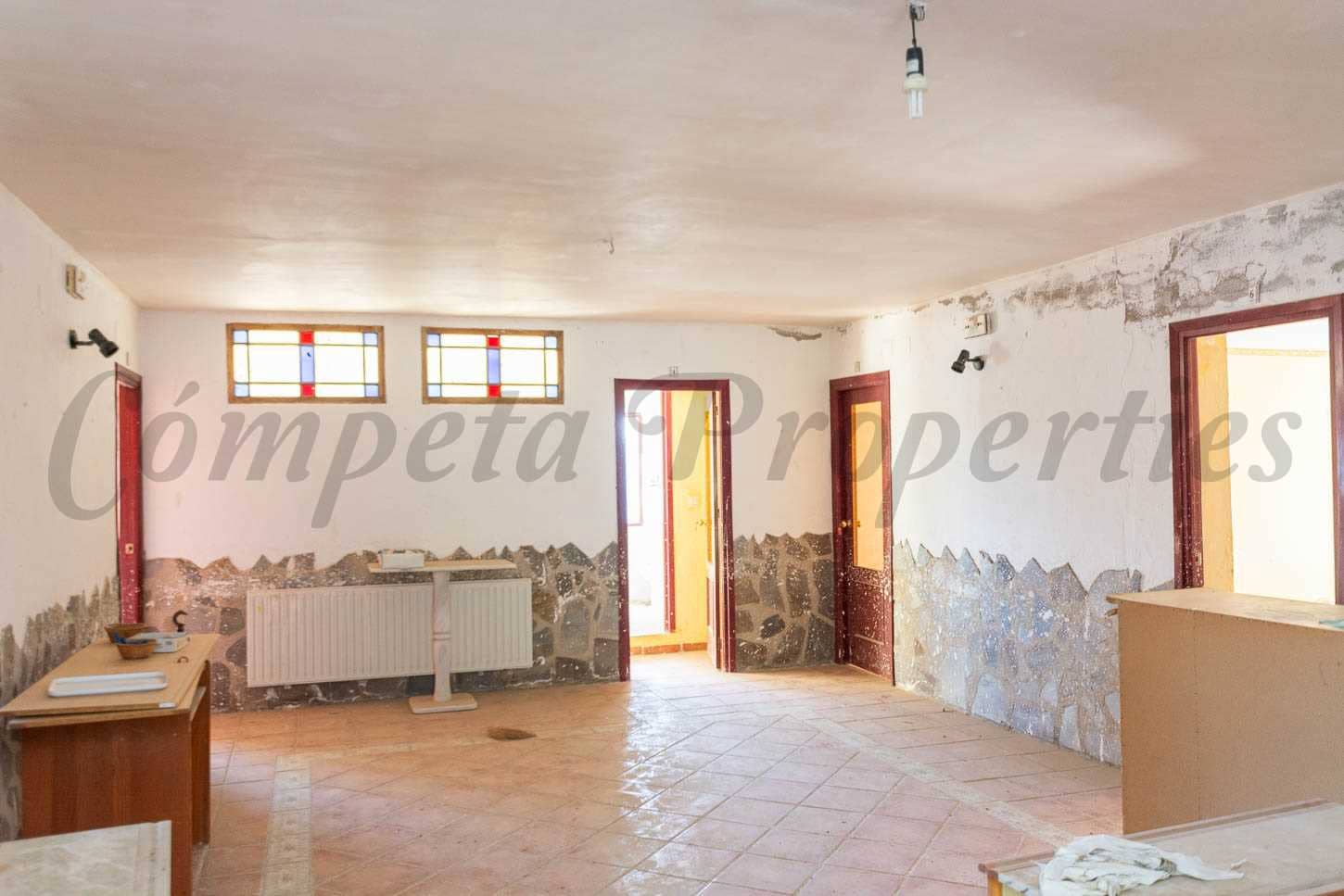 16 soveværelse Hotel til salg i Granada by med swimmingpool garage - € 360.000 (Ref: 8933459)