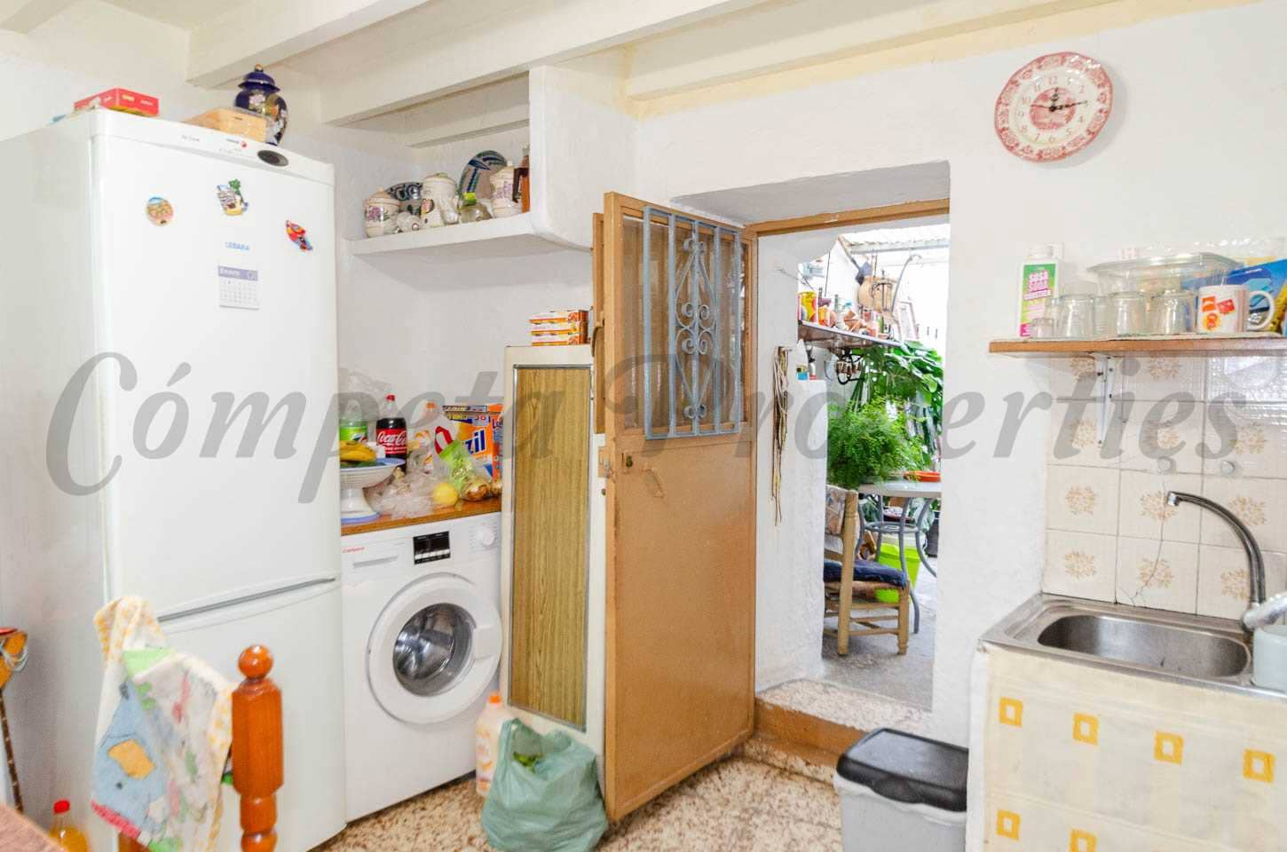 4 soveværelse Byhus til salg i Comares - € 127.500 (Ref: 8937655)