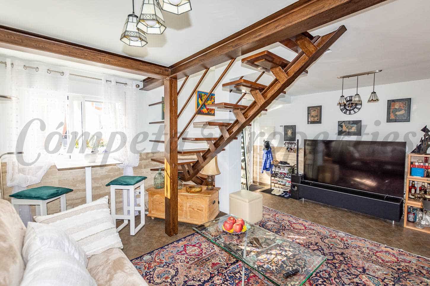 3 sypialnia Dom na sprzedaż w Nerja - 345 000 € (Ref: 8950957)