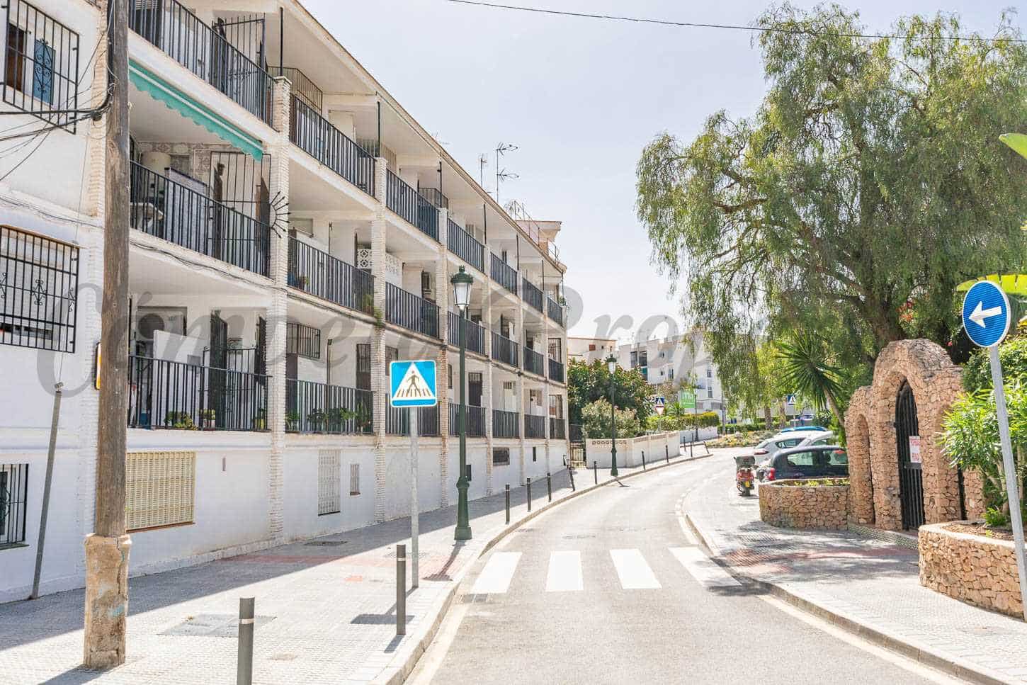 Apartamento de 3 habitaciones en Nerja en venta - 260.000 € (Ref: 8950958)