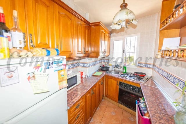 3 quarto Apartamento para venda em Nerja - 260 000 € (Ref: 8950958)