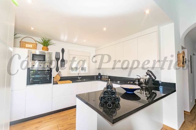 6 sovrum Finca/Hus på landet till salu i Torrox med pool garage - 795 000 € (Ref: 8979677)