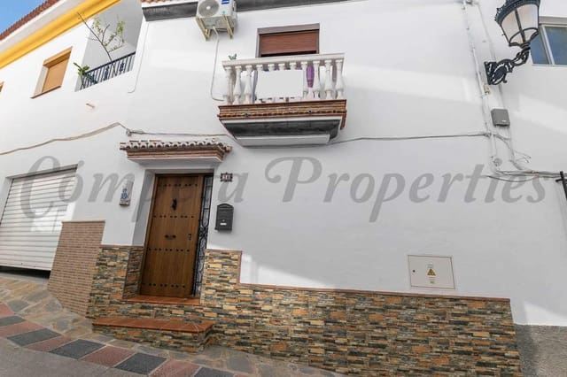 Casa de 2 habitaciones en Cómpeta en venta con garaje - 149.000 € (Ref: 8997647)
