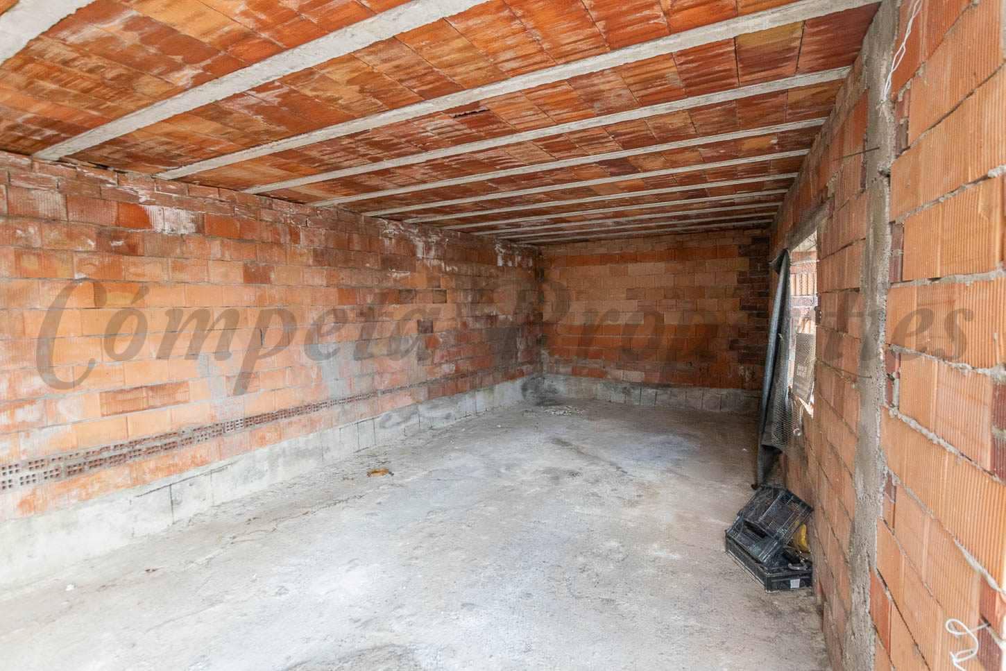 2 soveværelse Byhus til salg i Corumbela - € 55.000 (Ref: 9005413)