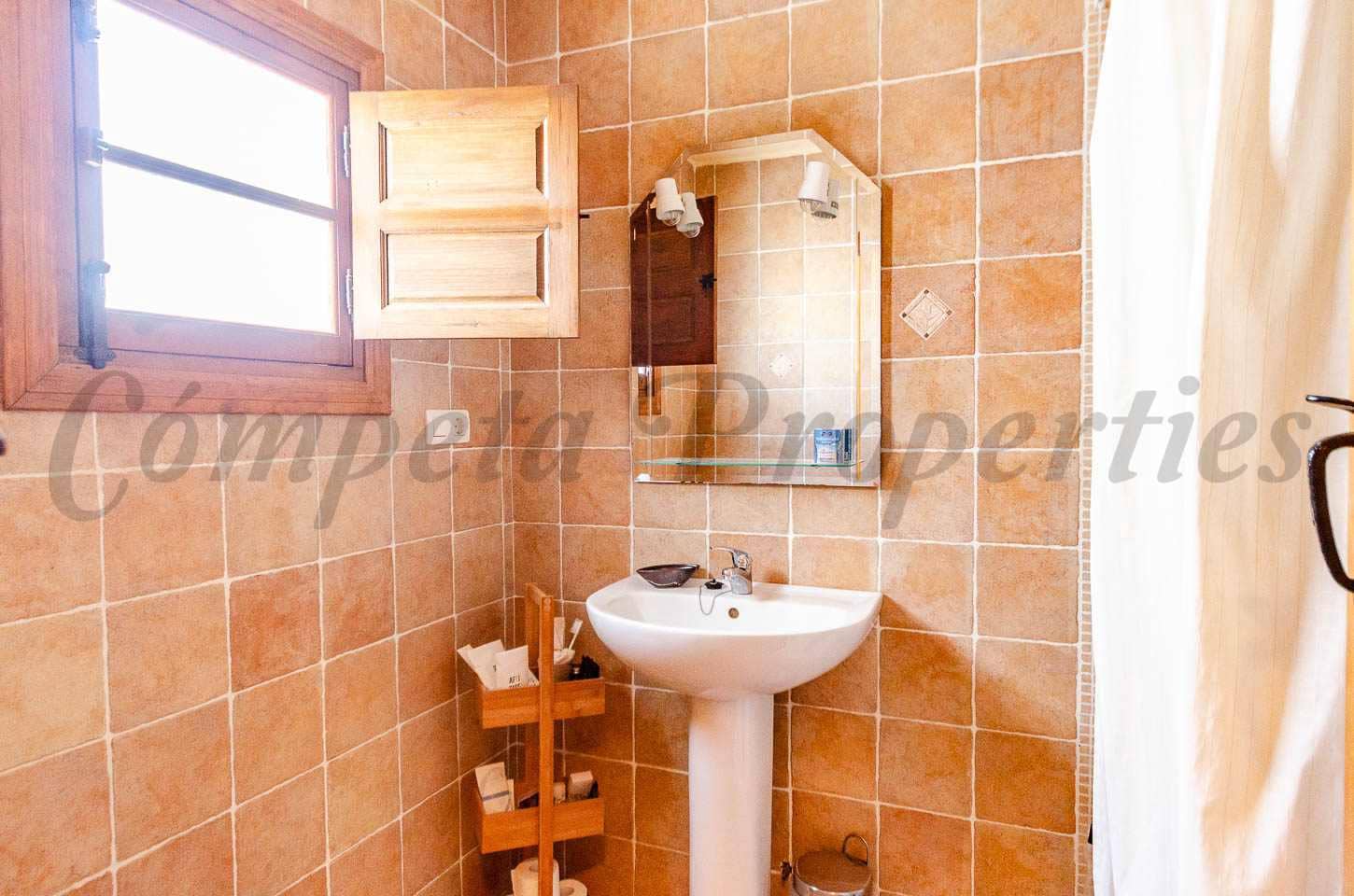 3 slaapkamer Huis te koop in Archez - € 149.000 (Ref: 9013436)