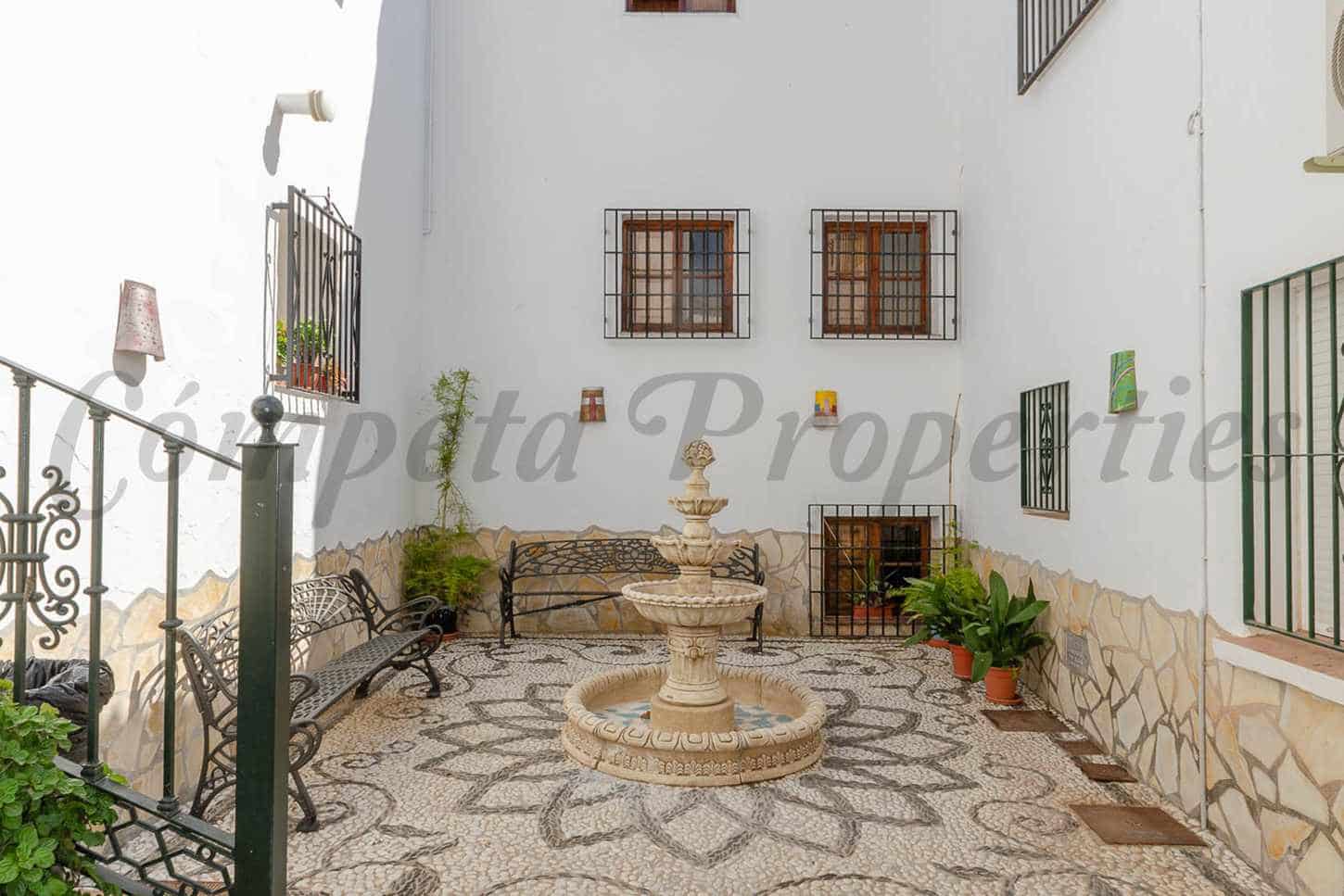 3 slaapkamer Huis te koop in Archez - € 149.000 (Ref: 9013436)