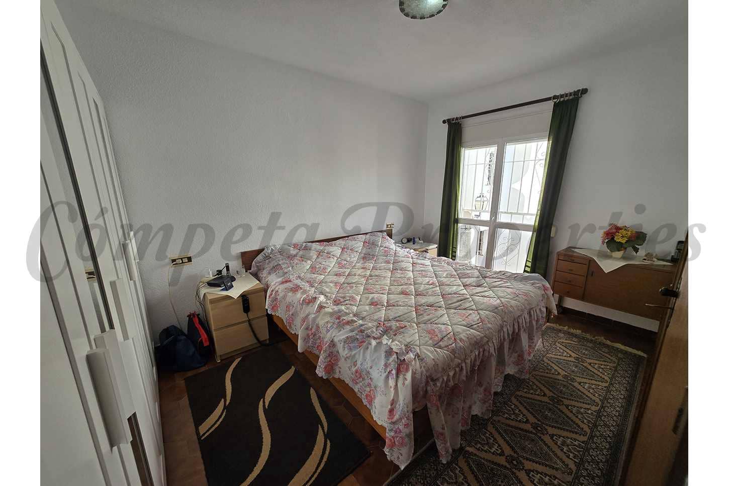 3 bedroom Apartment for sale in Torrox-Costa with pool - € 319,900 (Ref: 9022210)