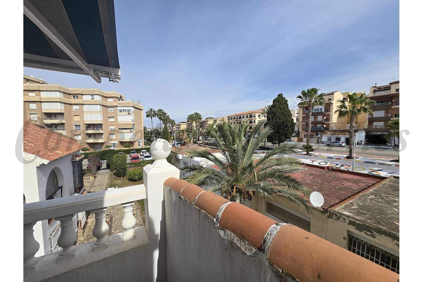 3 bedroom Apartment for sale in Torrox-Costa with pool - € 319,900 (Ref: 9022210)