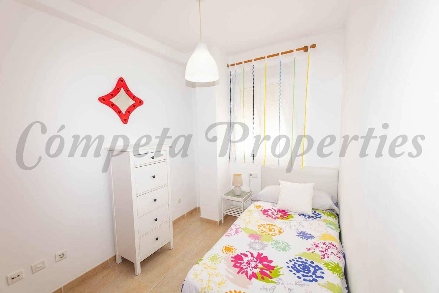 2 Zimmer Apartment zu vermieten in Nerja - 900 € (Ref: 9024831)
