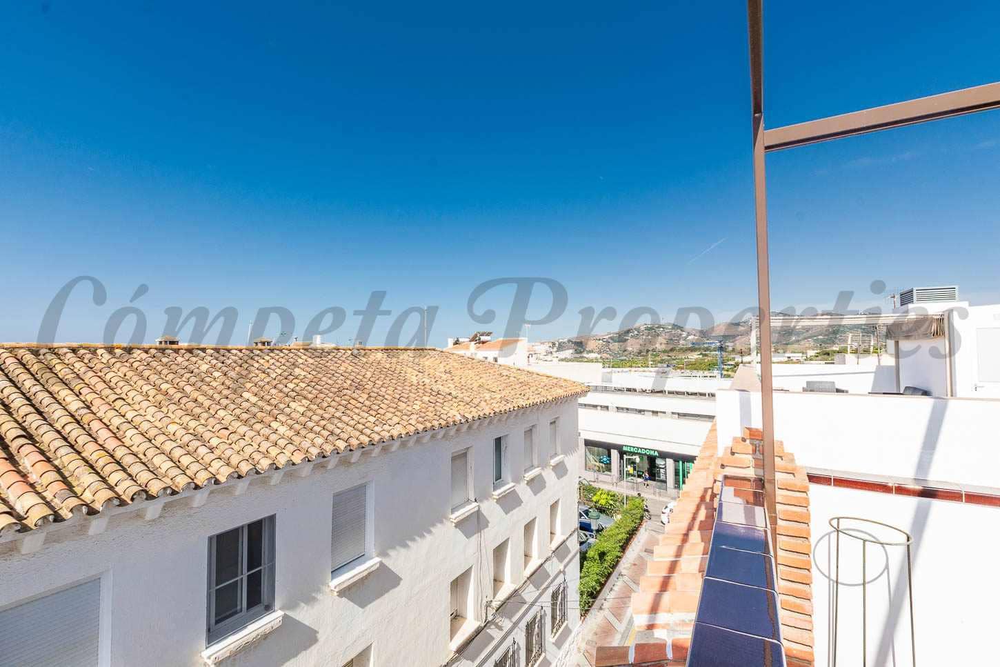 2 Zimmer Apartment zu vermieten in Nerja - 900 € (Ref: 9024831)