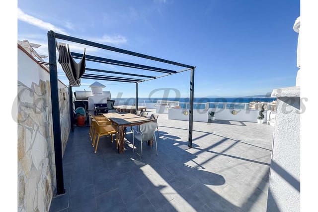 3 quarto Apartamento para venda em Torrox-Costa, Torrox com piscina - 699 000 € (Ref: 9027742)