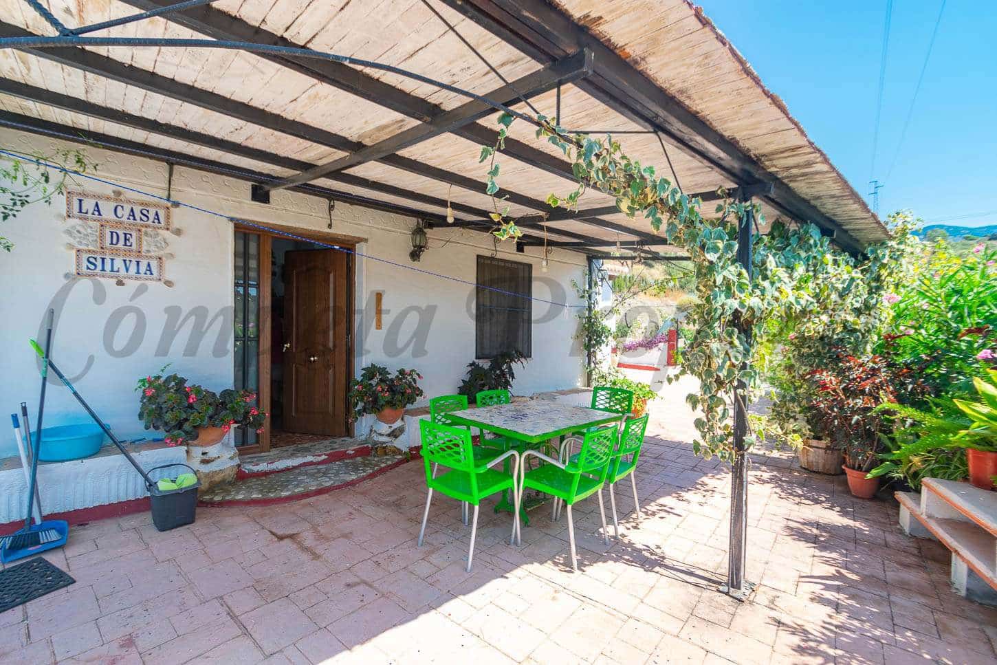 3 chambre Finca/Maison de Campagne à vendre à Sedella avec piscine - 225 000 € (Ref: 9030715)