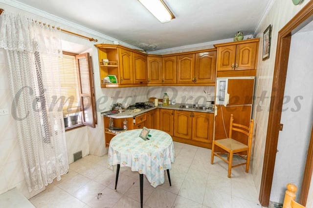 3 bedroom Townhouse for sale in Cómpeta - € 190,000 (Ref: 9032201)