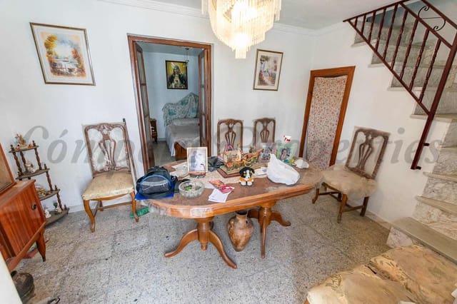 3 bedroom Townhouse for sale in Cómpeta - € 190,000 (Ref: 9032201)