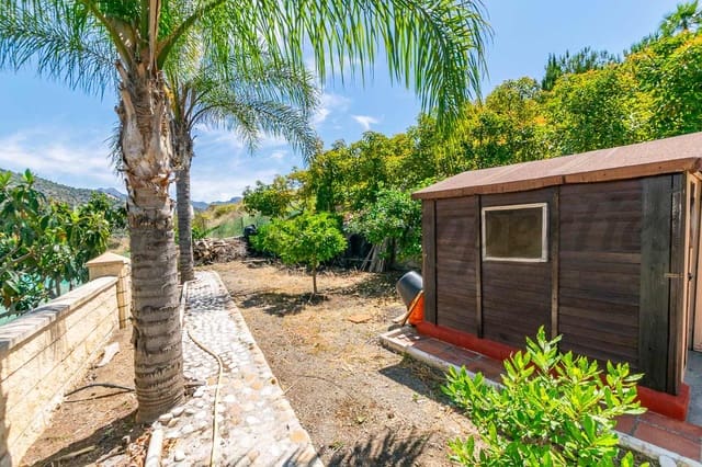 Finca/Landhuis te koop in Cómpeta met zwembad - € 130.000 (Ref: 9033267)