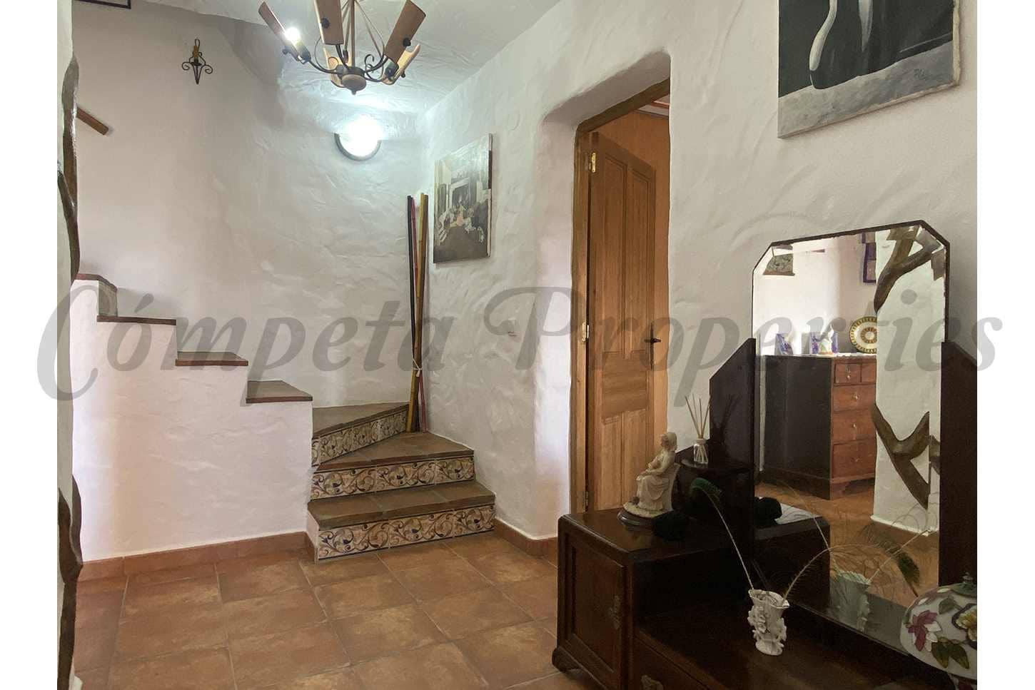 2 sypialnia Finka/Dom wiejski na sprzedaż w Torrox z basenem - 339 000 € (Ref: 9046258)