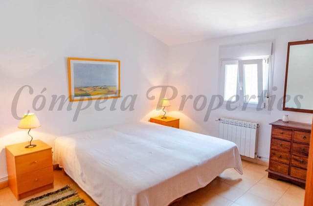 5 sypialnia Willa na sprzedaż w Cómpeta z basenem - 395 000 € (Ref: 9056952)