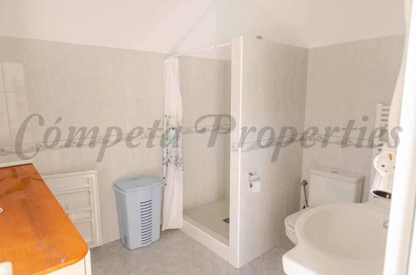 5 sypialnia Willa na sprzedaż w Competa z basenem - 395 000 € (Ref: 9056952)