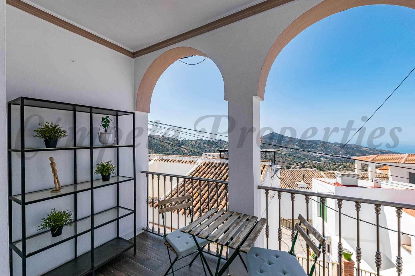 3 soveværelse Byhus til salg i Corumbela - € 220.000 (Ref: 9070423)