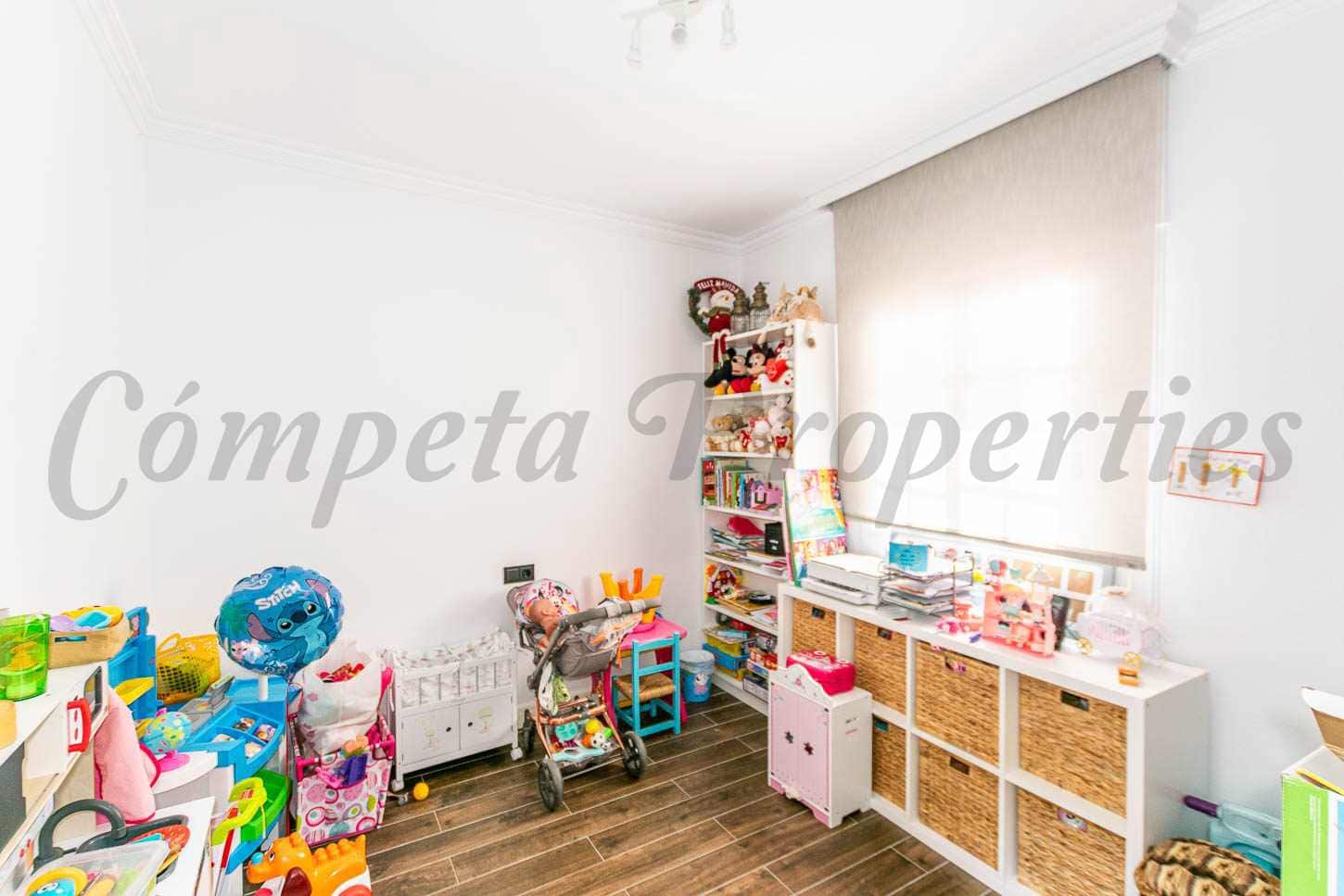 3 soveværelse Byhus til salg i Corumbela - € 220.000 (Ref: 9070423)