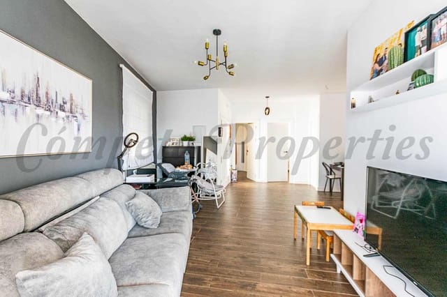 3 soveværelse Byhus til salg i Corumbela, Sayalonga - € 220.000 (Ref: 9070423)