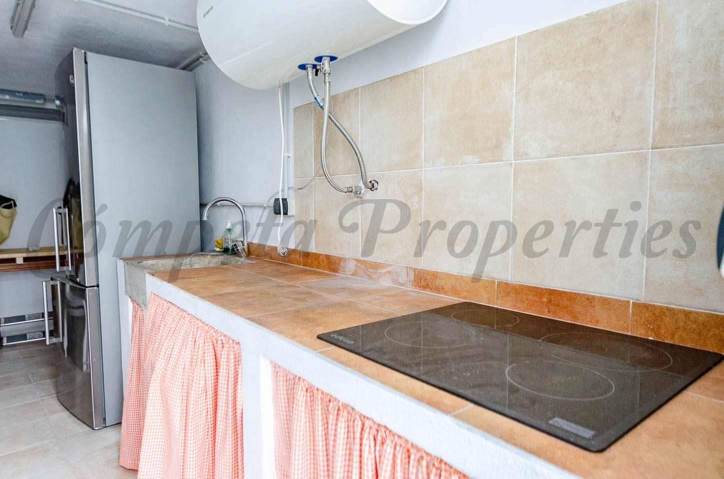 2 makuuhuone Maalaistalo myytävänä paikassa Torrox mukana uima-altaan 
autotalli - 360 000 € (Ref: 9074389)