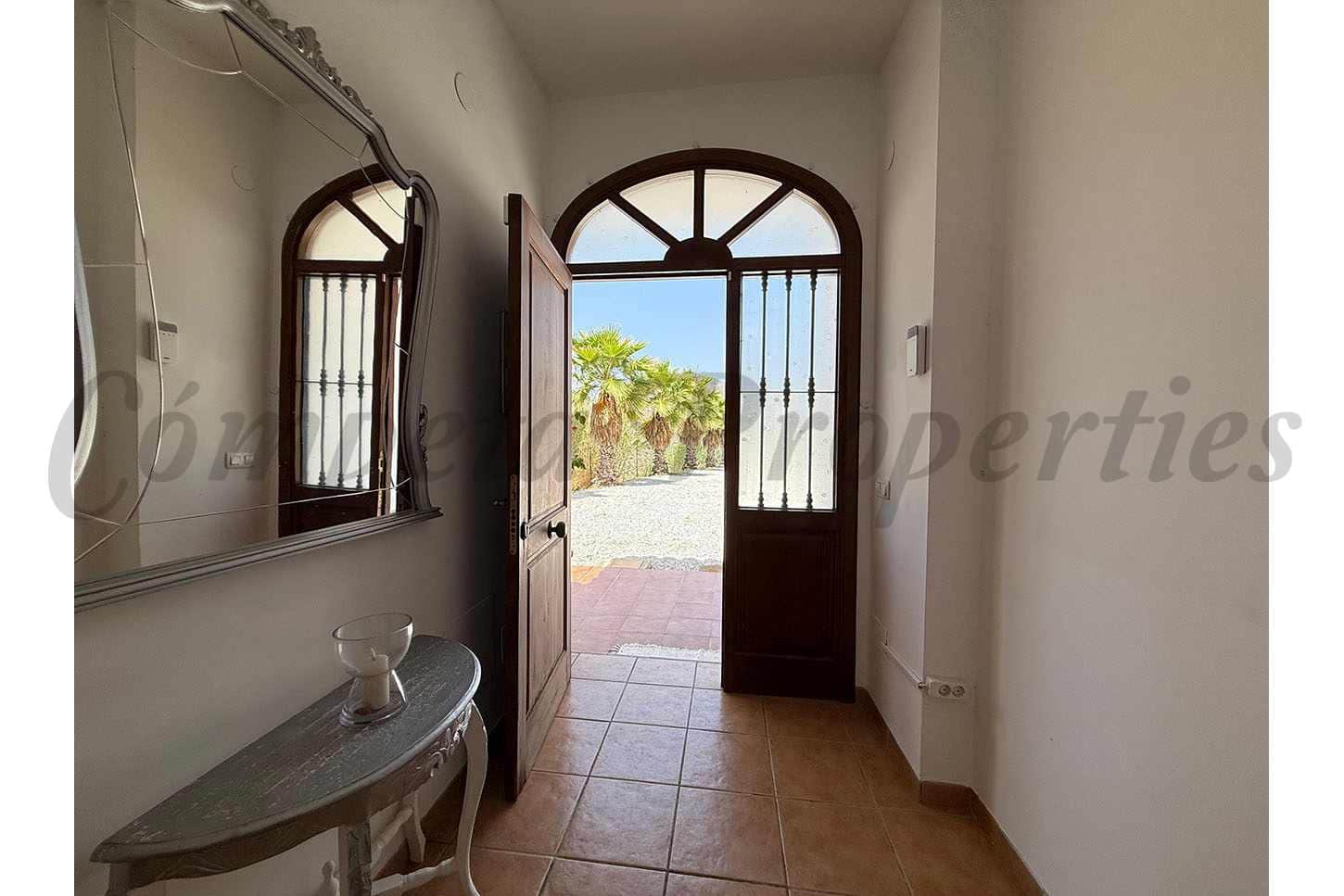 4 bedroom Villa for sale in Competa - € 329,900 (Ref: 9079677)
