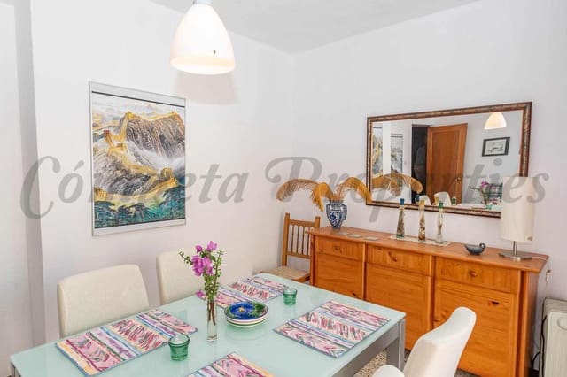 4 quarto Casa em Banda para venda em Torrox com garagem - 295 000 € (Ref: 9080752)