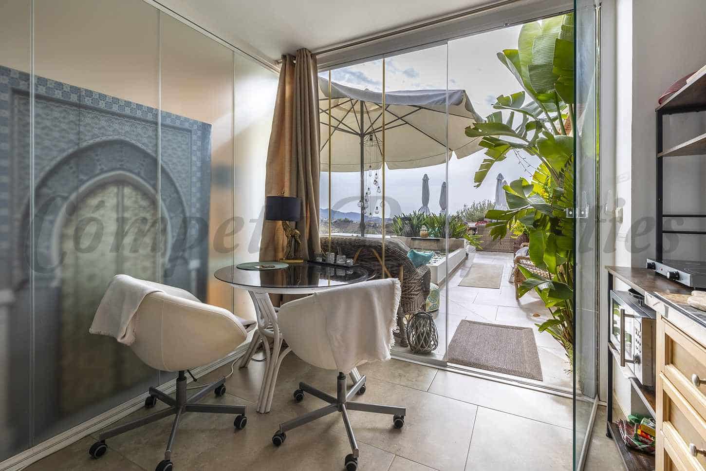 4 Zimmer Villa zu verkaufen in Competa mit Pool - 995.000 € (Ref: 9095565)