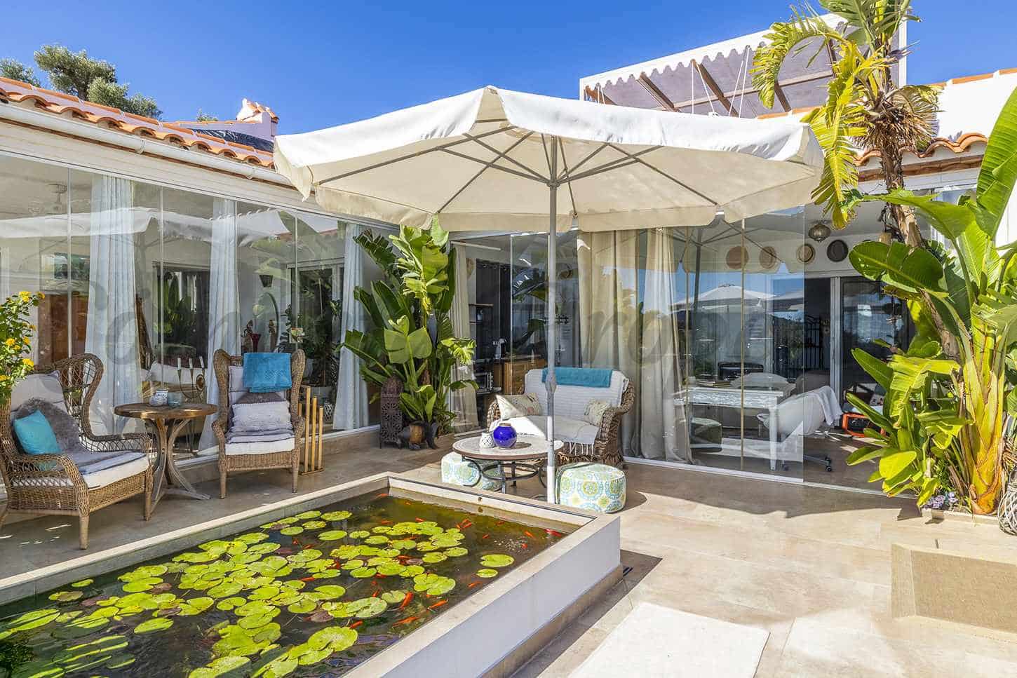 4 Zimmer Villa zu verkaufen in Competa mit Pool - 995.000 € (Ref: 9095565)