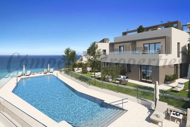3 quarto Casa em Banda para venda em Torrox-Costa, Torrox com piscina garagem - 388 000 € (Ref: 9095716)