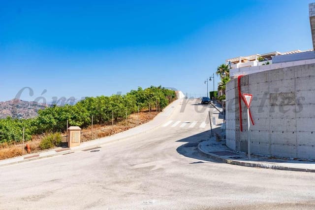 Byggegrund til salg i Torrox-Costa, Torrox - € 180.000 (Ref: 9103478)