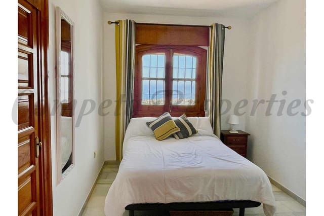 2 bedroom Villa for sale in Nerja with pool - € 650,000 (Ref: 9103869)