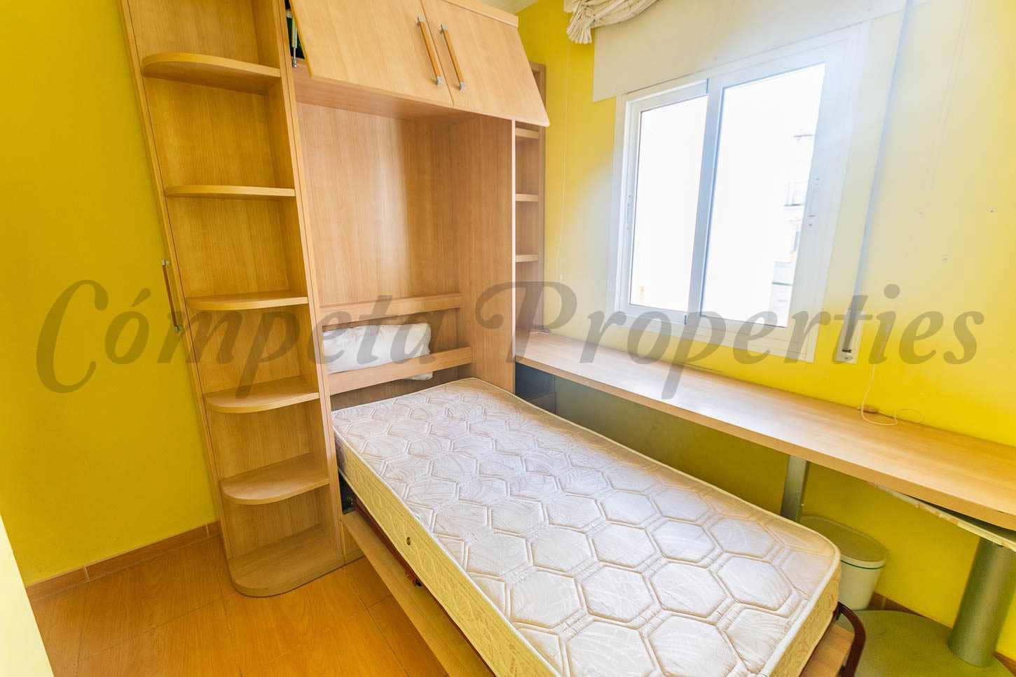 3 soveværelse Lejlighed til salg i Sayalonga - € 262.500 (Ref: 9109152)