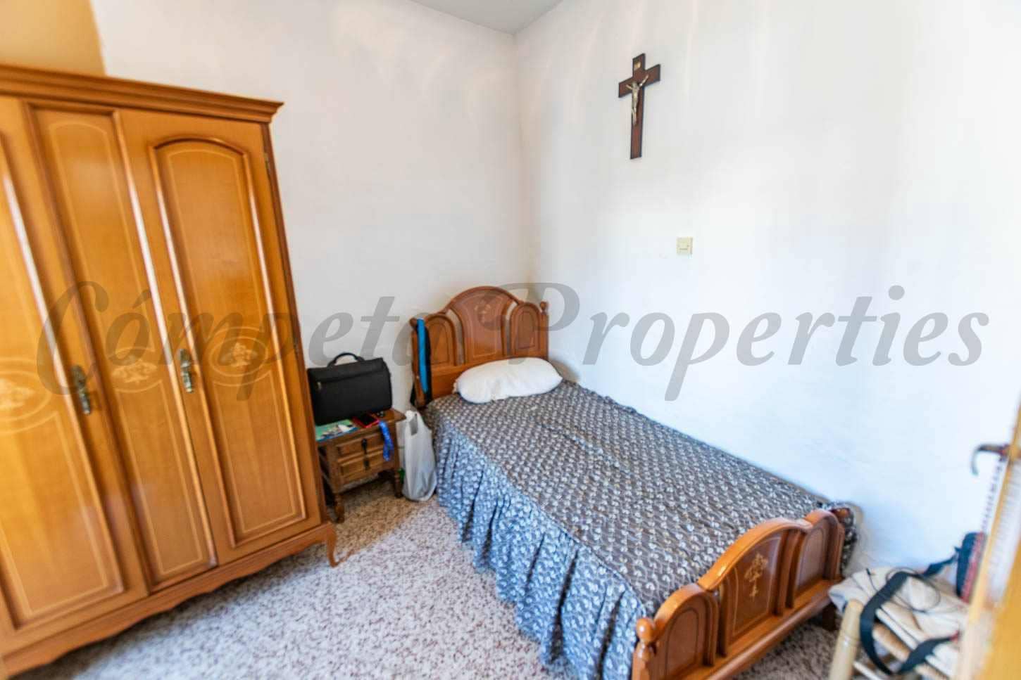 3 soveværelse Byhus til salg i Periana - € 80.000 (Ref: 9109698)