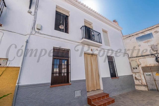 3 bedroom Townhouse for sale in Periana - € 80,000 (Ref: 9109698)