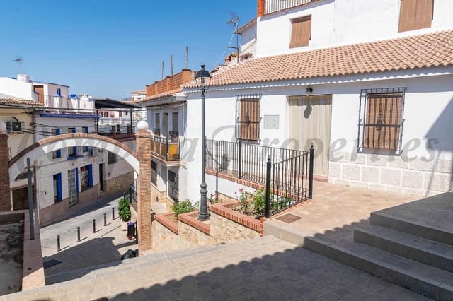 3 bedroom Townhouse for sale in Periana - € 80,000 (Ref: 9109698)