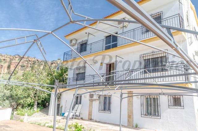 5 Zimmer Villa zu verkaufen in Comares mit Garage - 249.000 € (Ref: 9113476)