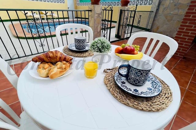 2 soverom Finca/Herregård til salgs i Torrox med svømmebasseng - € 260 000 (Ref: 9114490)