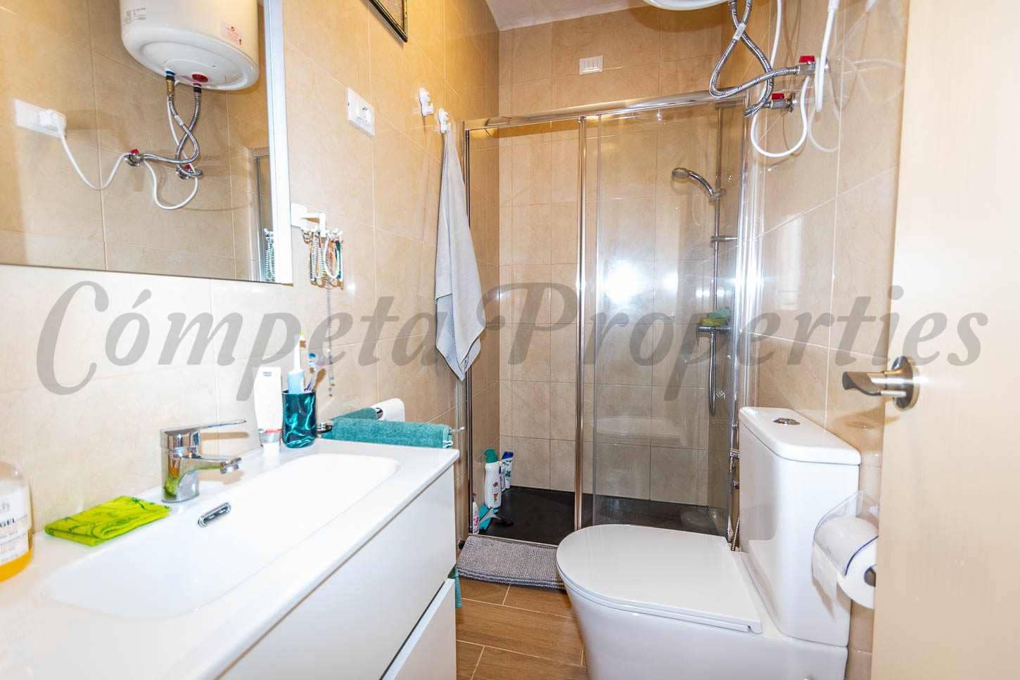 2 sovrum Hus till salu i Torrox - 179 000 € (Ref: 9131802)