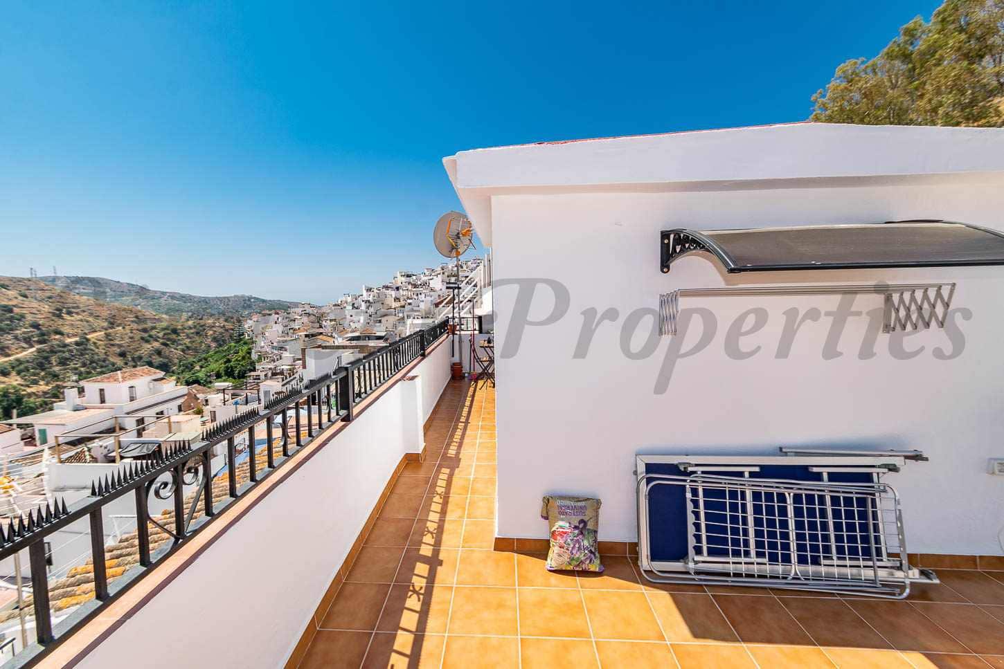 2 sovrum Hus till salu i Torrox - 179 000 € (Ref: 9131802)