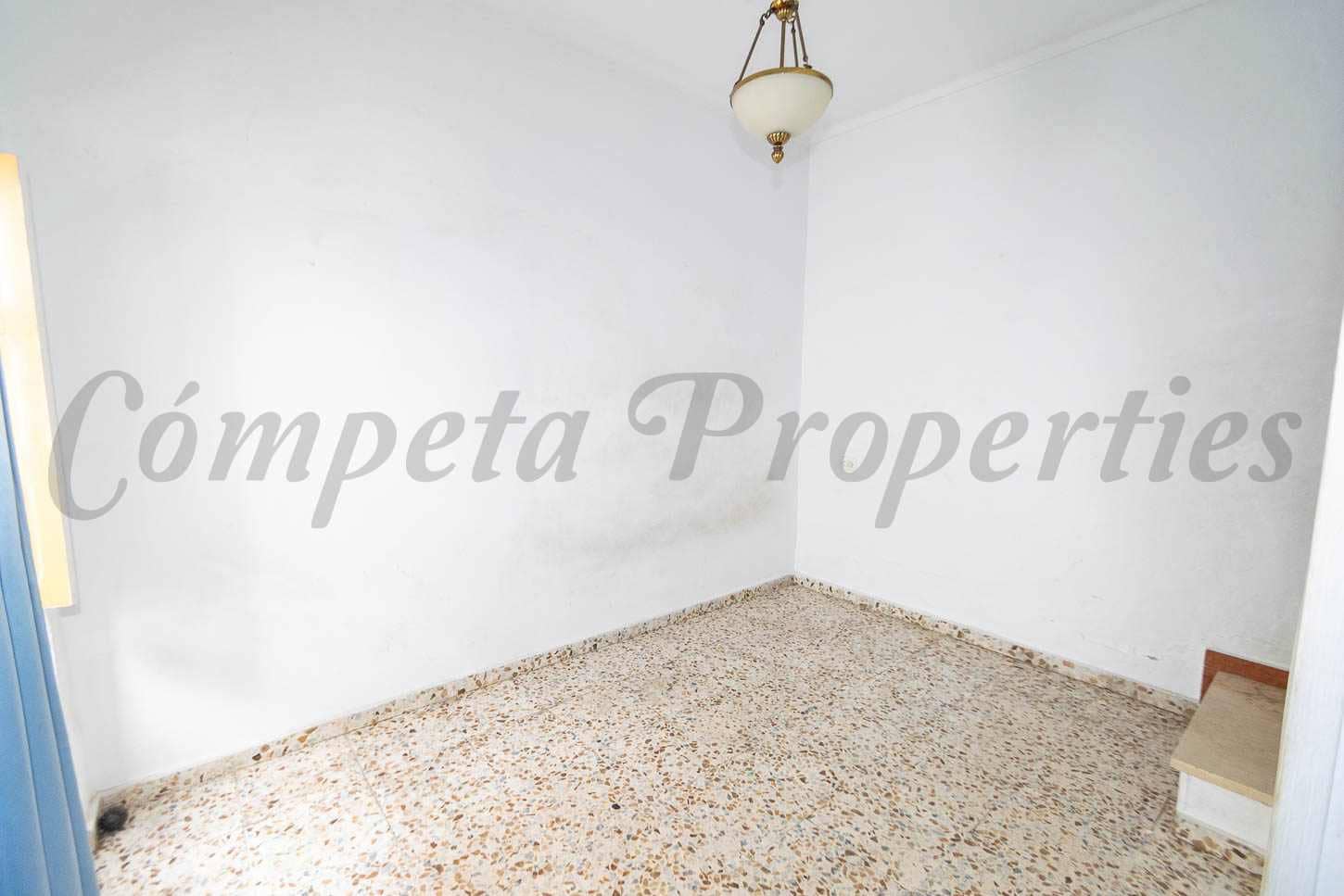 2 soverom Hus til salgs i Torrox - € 147 500 (Ref: 9144564)