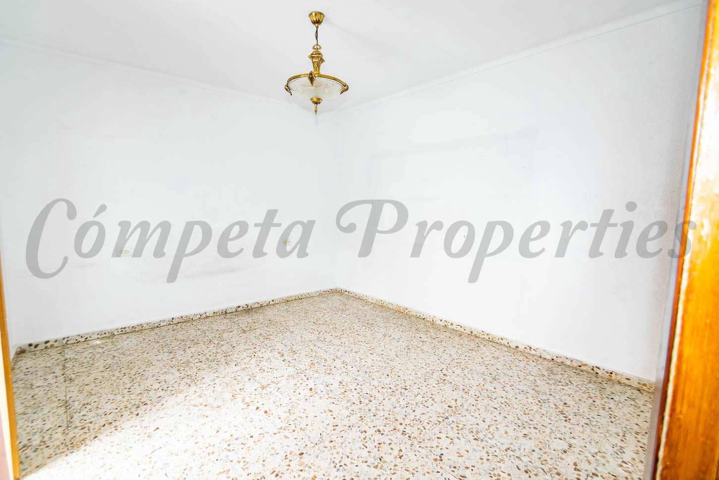 2 soverom Hus til salgs i Torrox - € 147 500 (Ref: 9144564)