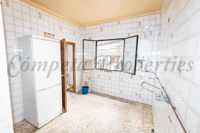 2 soverom Hus til salgs i Torrox - € 147 500 (Ref: 9144564)