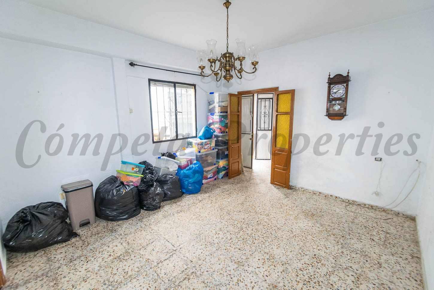 2 soverom Hus til salgs i Torrox - € 147 500 (Ref: 9144564)