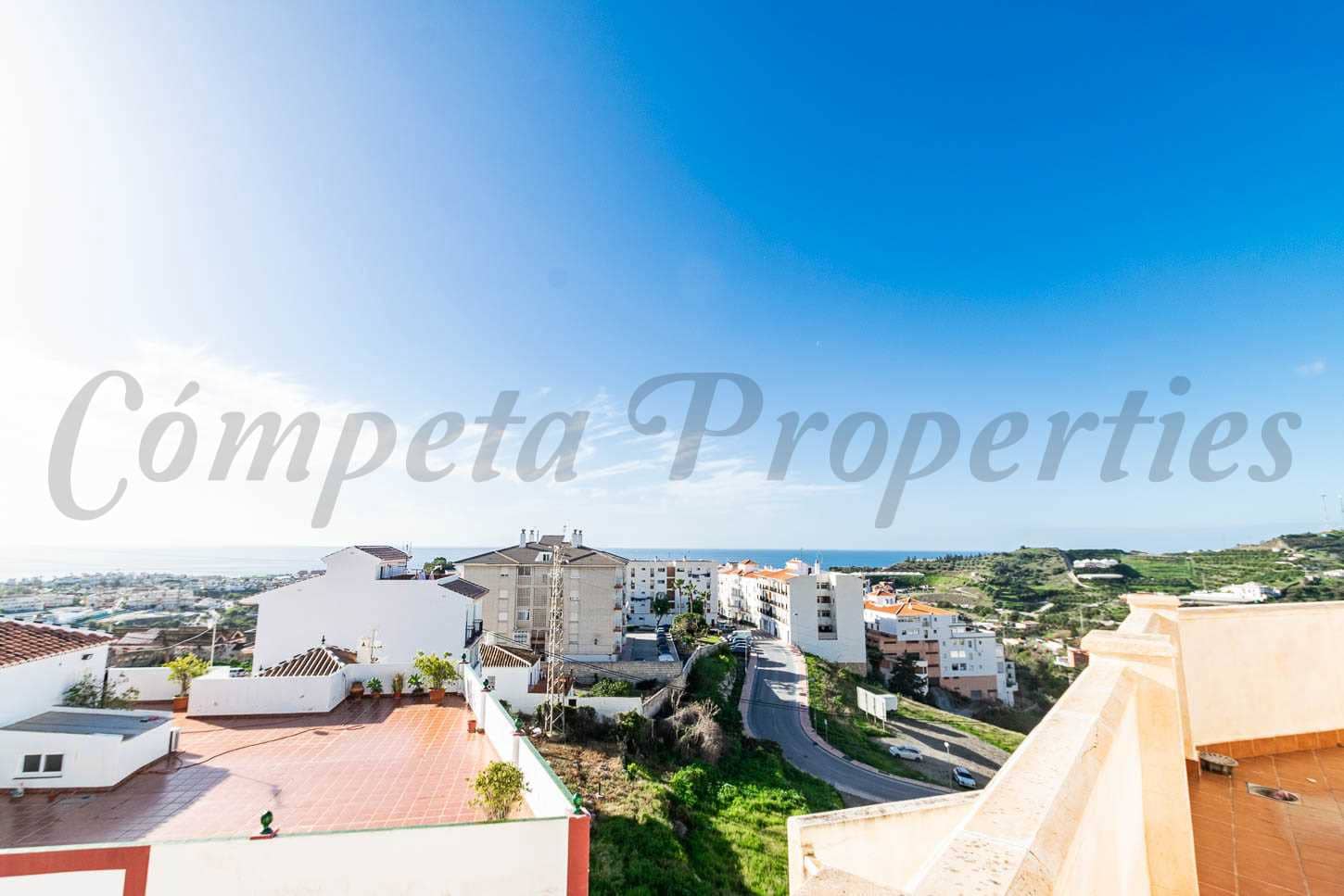 3 soveværelse Lejlighed til leje i Torrox - € 650 (Ref: 9154404)