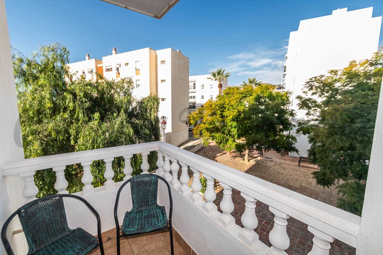 3 soveværelse Lejlighed til leje i Torrox - € 650 (Ref: 9154404)